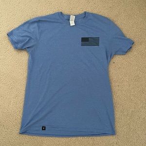 HOOKED American flag t shirt